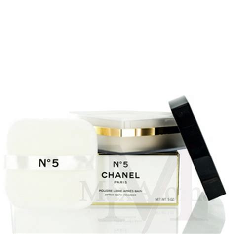 chanel n 5 the powder|Chanel number 5 bath powder.